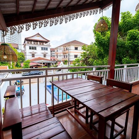 Vientiane Ruby Villa Hotel מראה חיצוני תמונה