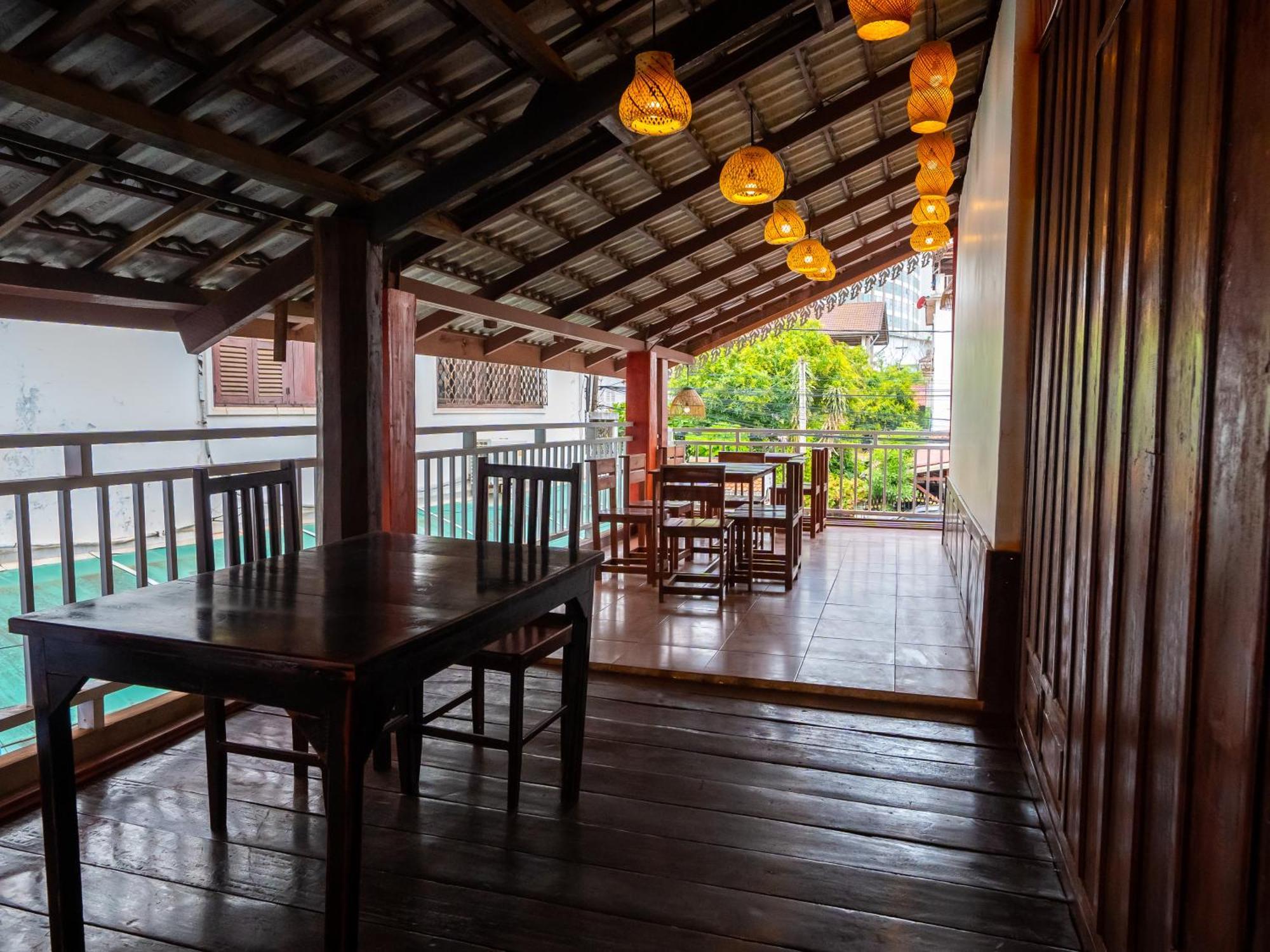 Vientiane Ruby Villa Hotel מראה חיצוני תמונה
